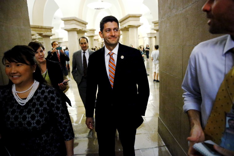 U.S. Representative Paul Ryan returns to his office after a Republican caucus meeting at the U.S. Capitol in Washington, Oct. 9, 2015. U.S. (Photo by Jonathan Ernst/Reuters)