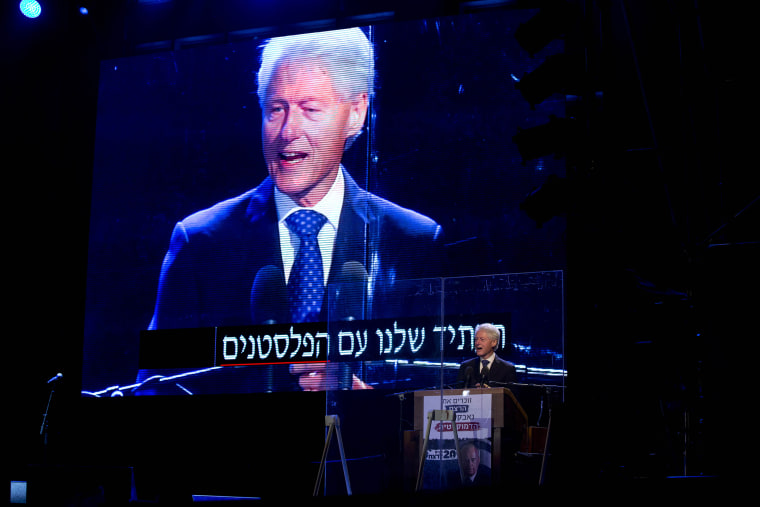 Former US President Bill Clinton speaks during a rally marking 20 years since the assassination of the late Israeli Prime Minister Yitzhak Rabin, Oct. 31, 2015 in Tel Aviv, Israel. (Photo by Oded Balilty/AP)