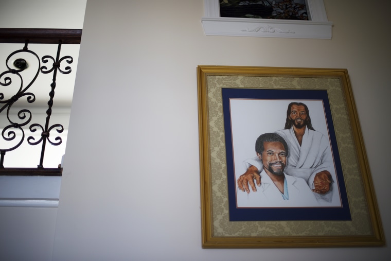 A painted portrait with Jesus hangs in the hallway of Dr. Benjamin Carson's residence in Upperco, Md. on Nov. 27, 2014. (Photo by Mark Makela)