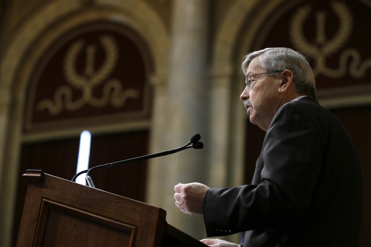 Iowa Gov. Terry Branstad delivers his annual Condition of the State address before a joint session of the Iowa Legislature, Jan. 12, 2016, at the Statehouse in Des Moines, Iowa. (Photo by Charlie Neibergall/AP)