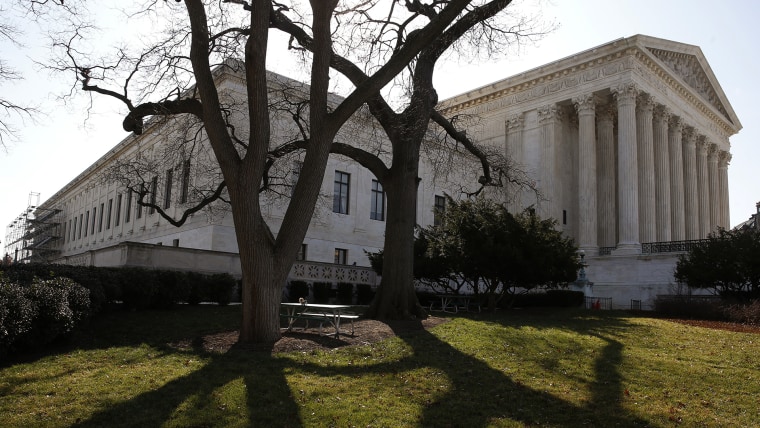 The U.S. Supreme Court building is seen in Washington on March 16, 2016. (Photo by Jim Bourg/Reuters)