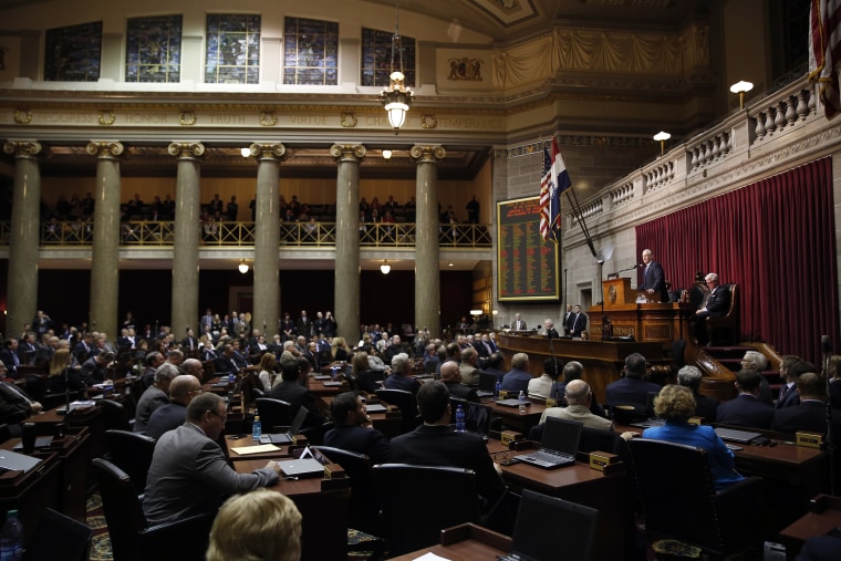 A view of the annual State of the State address to a joint session of the House and Senate, Jan. 20, 2016, in Jefferson City, Mo. (Photo by Jeff Roberson/AP)