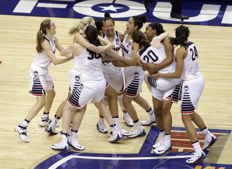 Photos UConn women's basketball team continues record winning streak