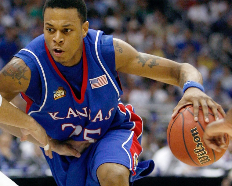 Image: Kansas Jayhawks Rush dribbles