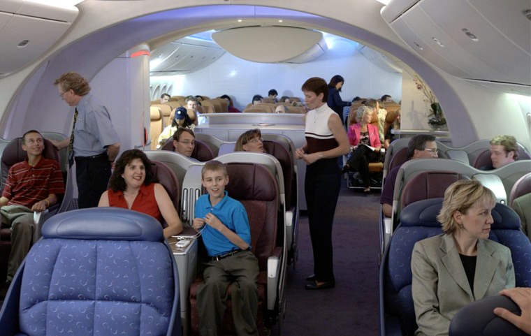 Image: Boeing Dreamliner; \"Green\" travel