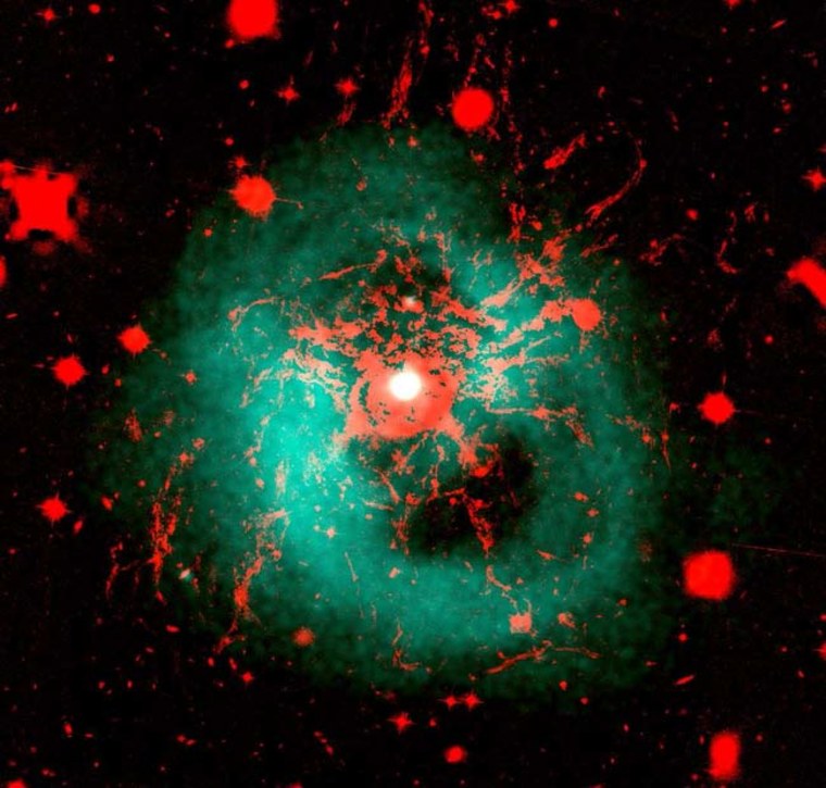 Comparison of the filaments with the red, hard X-ray emission from the intra-cluster medium, showing the hot gas bubbles that created the filaments in their wake. The image was formed from the red image, subtracting continuum and stellar-sources using SExtractor. The X-ray data comes from the Chandra X-ray Observatory. Credit: A.C. Fabian/R.M. Johnstone/J.S. Sanders/C.J. Conselice/C.S. Crawford/J,S, Gallagher III/E.Zweibel
