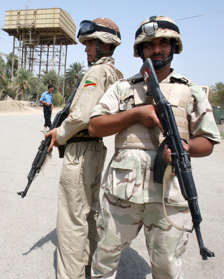 Image: Iraqi soldiers