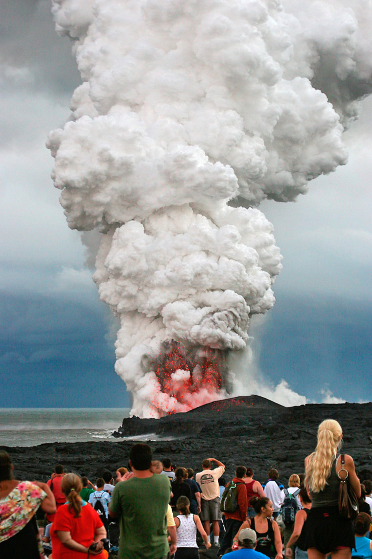 Image: Volcano in Hawaii