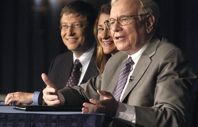 Image: Warren Buffet and Bill and Melinda Gates