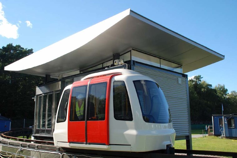 This podcar is among the prototypes being worked on. Companies in Sweden, Poland and South Korea are already operating full-scale test tracks to demonstrate the feasibility. 