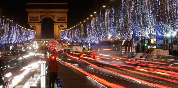 Image: Christmas Lightings in Paris