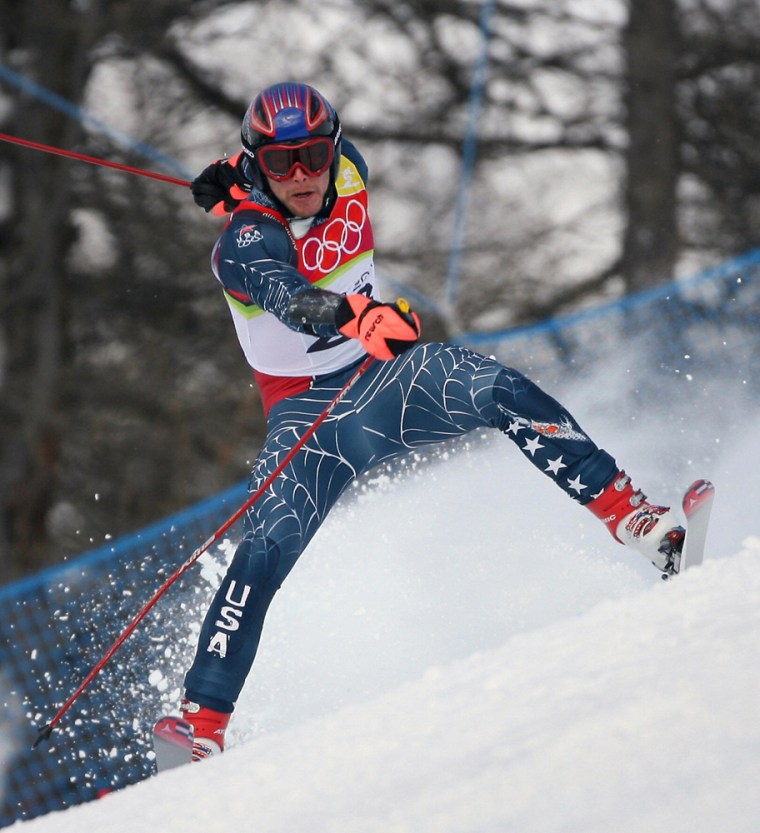 Bode Miller from the US suffers a crash