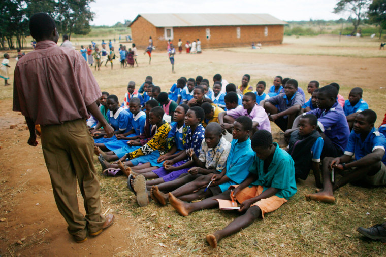 Image: Outdoor classroom in the village of Chiseka, outside Lilongwe, Malawi