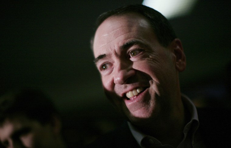 Image: Mike Huckabee Campaigns In Iowa Ahead Of Caucus