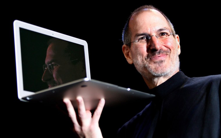 Image: Apple CEO Steve Jobs with MacBook Air