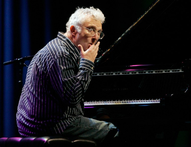 Image: Musician Randy Newman performs during the Macworld Convention and Expo in San Francisco, California
