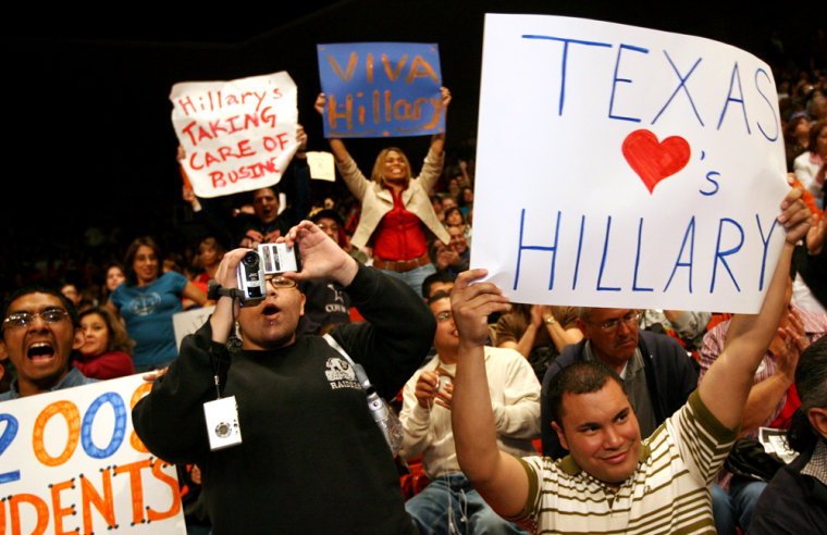 Image: Clinton Campaign Rally In El Paso