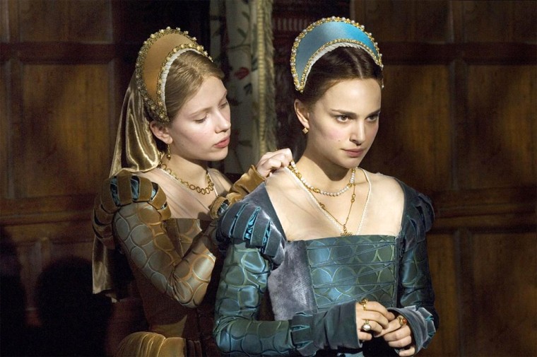 Image: Scarlet Johansson, Natalie Portman