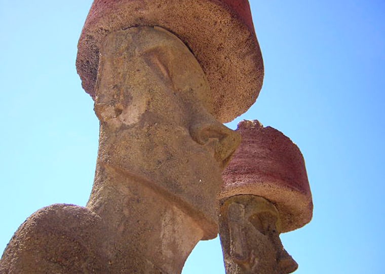Image: East er Island Statue, right earlobe stolen