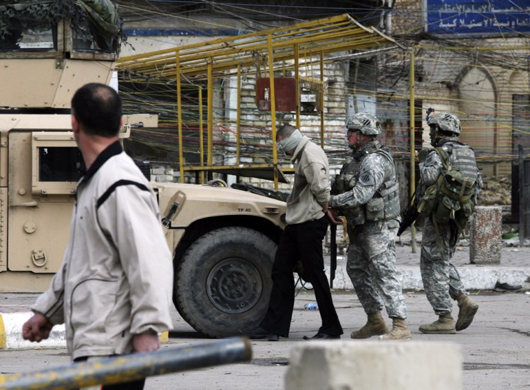 Image: American soldiers in Baghdad, Iraq