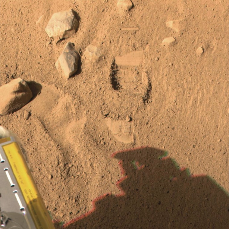 Image: Mars as seen by Phoenix Mars Lander