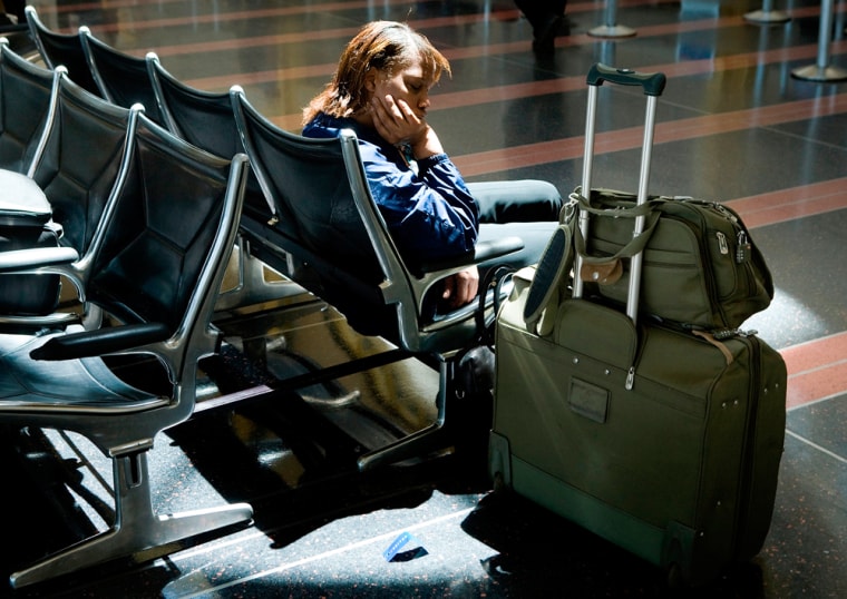 Image: Traveler in airport