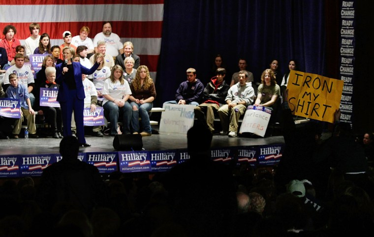 Image: Hillary Clinton campaigning