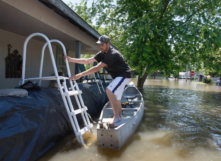 Image: Flooding in Clarksville, Mo.