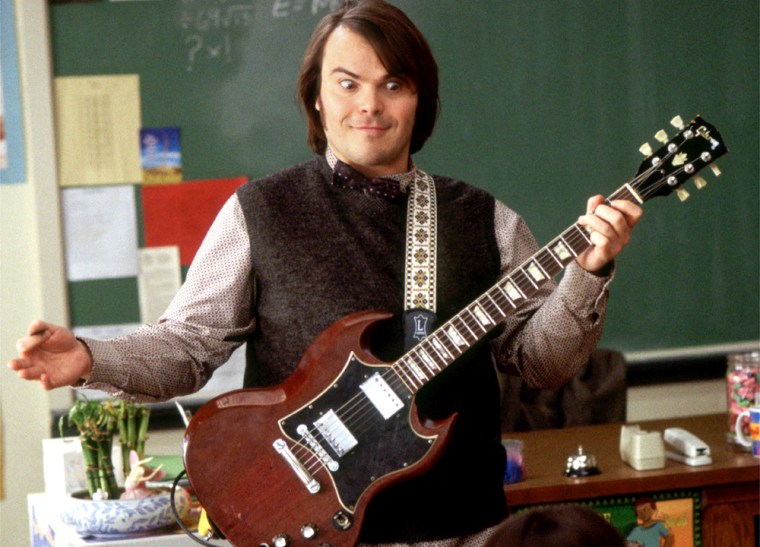 JACK BLACK IN SCENE FROM NEW FILM SCHOOL OF ROCK