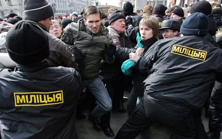 Belarus opposition supporters scuffle wi