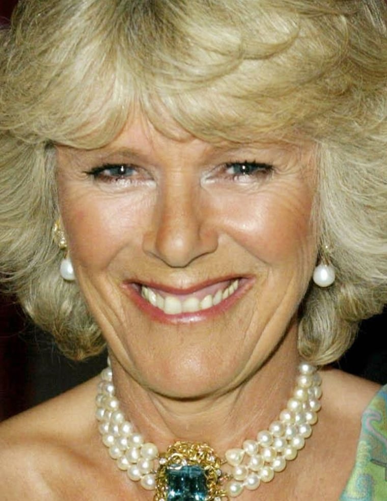 CAMILLA PARKER BOWLES ARRIVE AT THE PRINCE OF WALES THEATRE IN LONDON FOR THE RE-OPENING OF THE HIT MUSICAL MAMMA MIA!