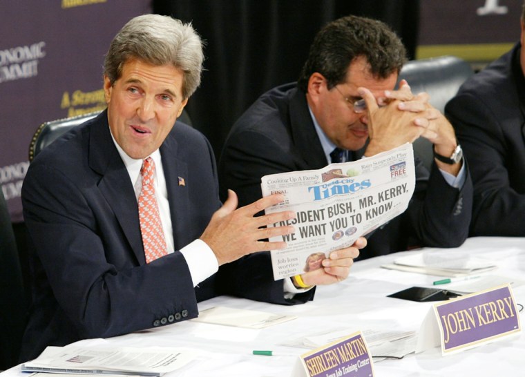 Kerry Campaign Continues Midwest Tour