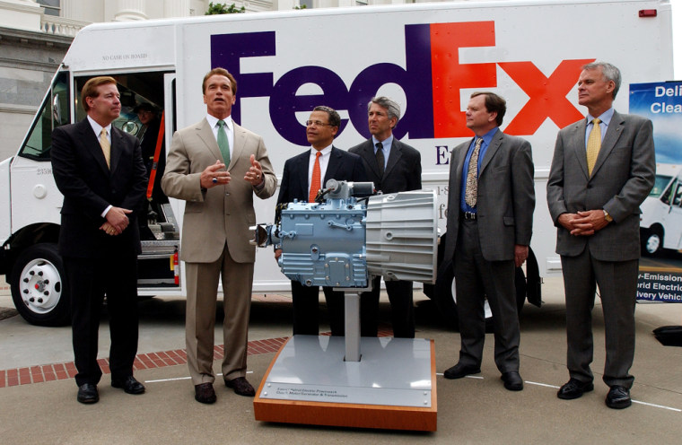 FedEx Launches Hybrid Delivery Fleet