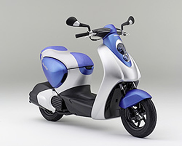 Honda unveils three scooters
