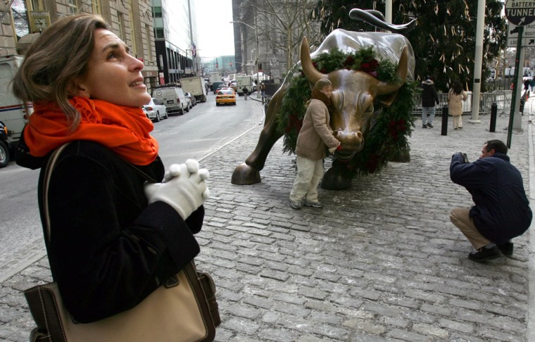 New York Wall Street \"Charging Bull\" bronze staue which is up for sale