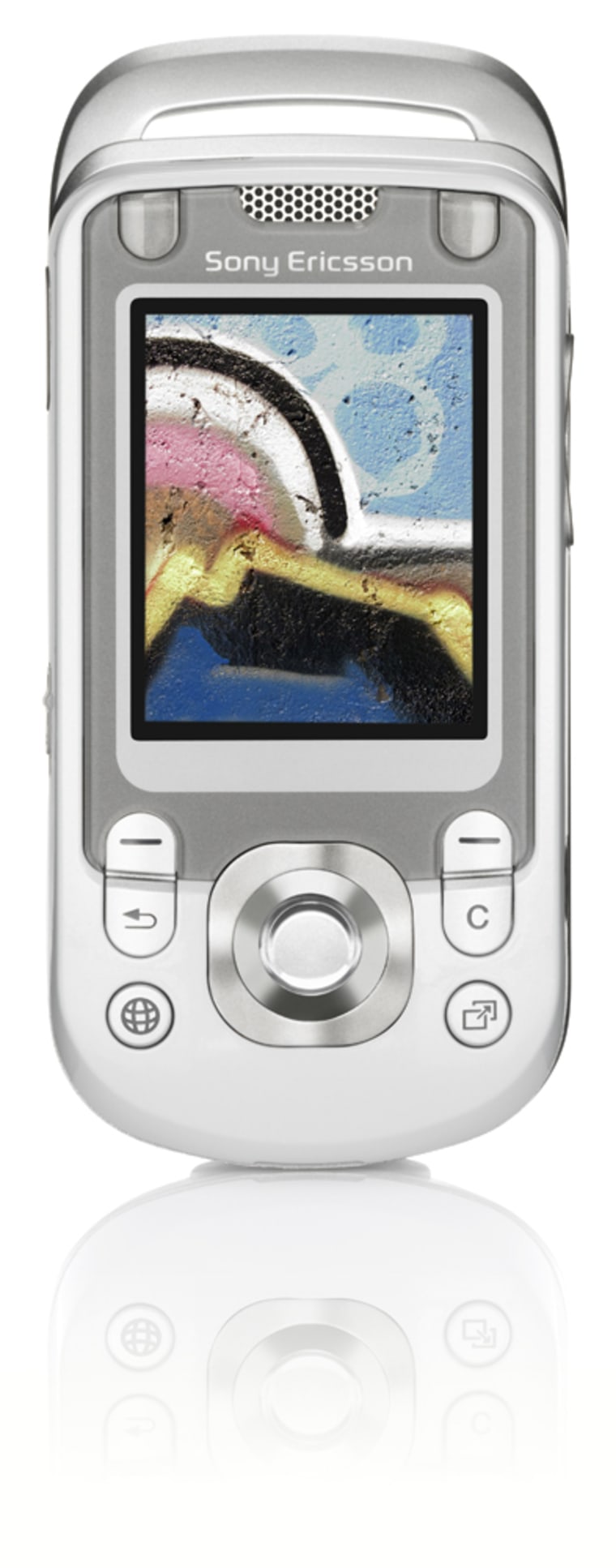 Sony Ericsson's S600 phone includes a camera and advanced gaming features.