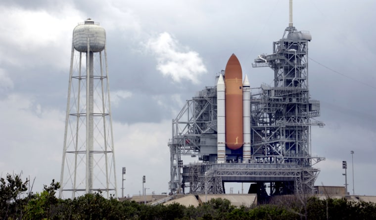 The space shuttle Discovery sits 14 July