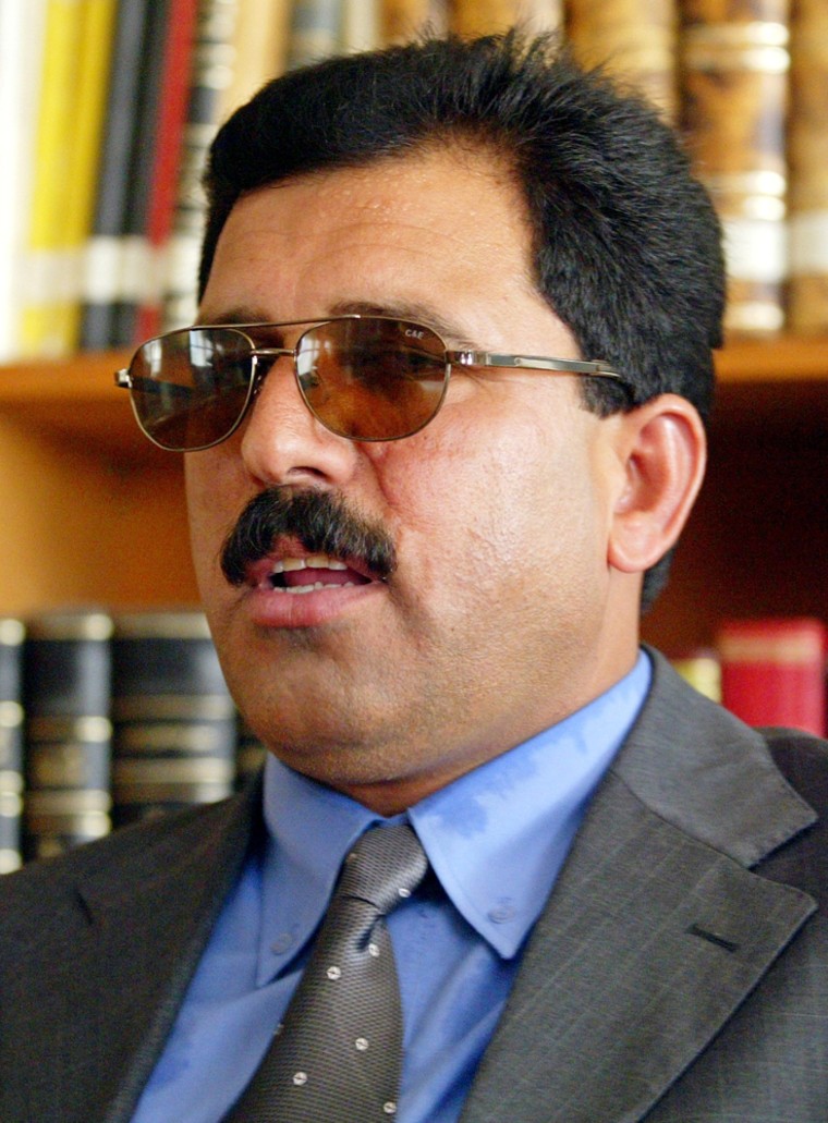 Chief lawyer for Saddam Hussein to boycott tribunal hearings in Baghdad