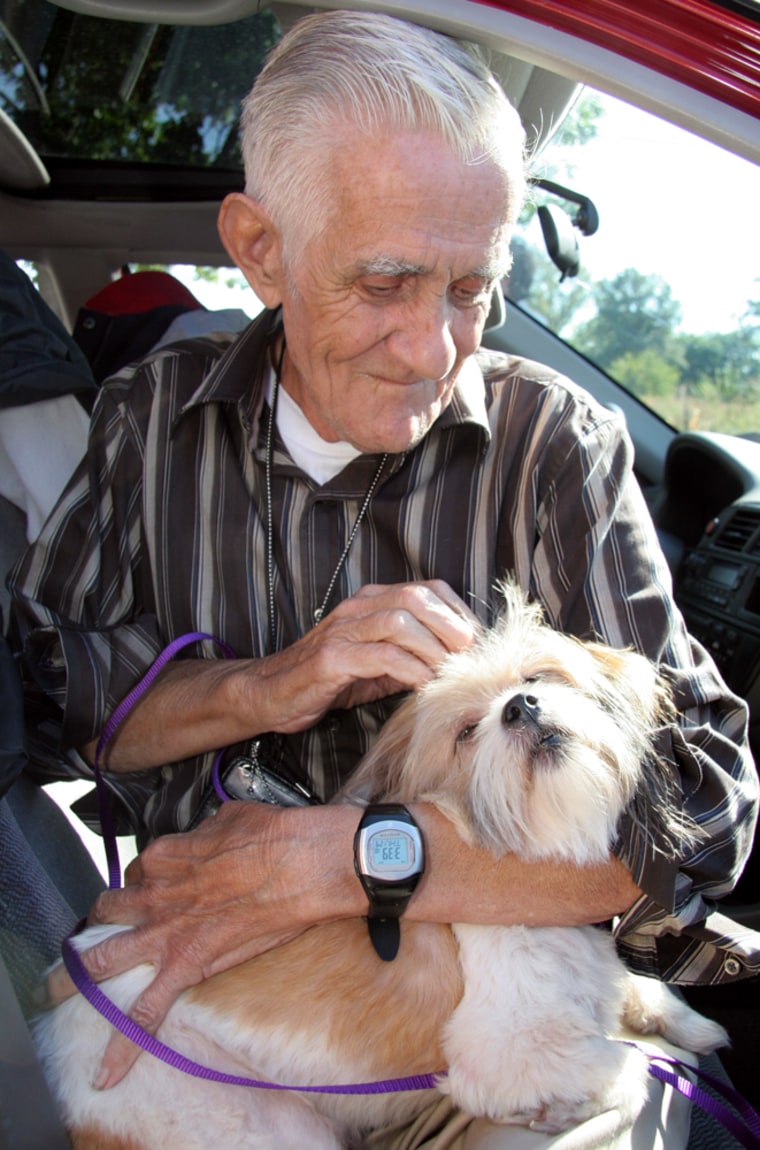 At the Washington Animal Rescue League, New Orleans evacuee Craig Peel is reunited with his dog Sassy.