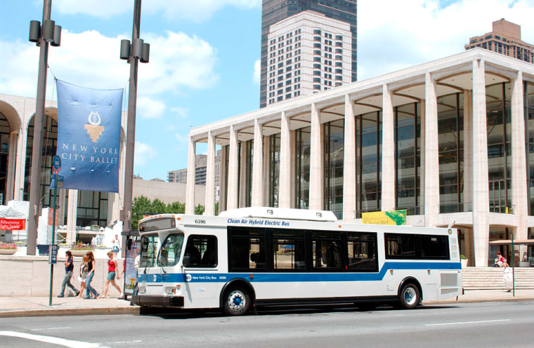 New York City had earlier ordered 325 diesel-electric buses like this one from DaimlerChrysler, but a new order will add 500 more.