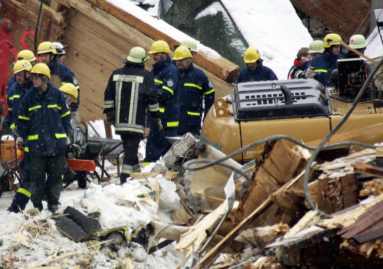Rescue experts continue their search in the rubble of the collapsed ice rink in Bad Reichenhall