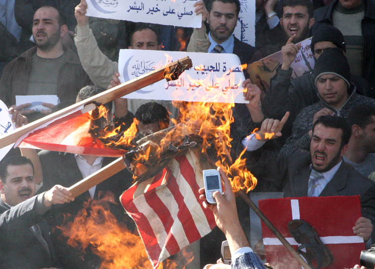 Jordanians burn Danish and US flags in Amman