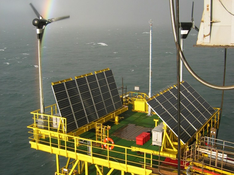 The Cutter project in the southern North Sea uses a platform powered by wind and solar energy that produce zero carbon dioxide emissions, according to Shell.