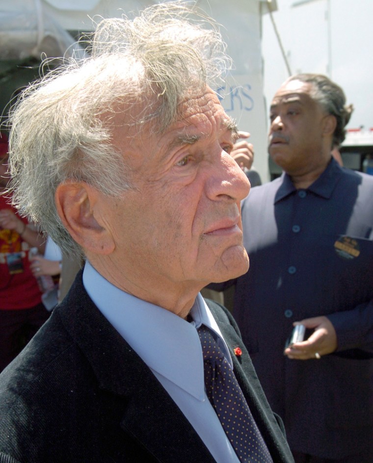 Wiesel and Sharpton wait backstage at a Washington rally