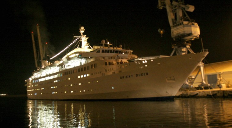 Ship Carrying 1 000 Americans Reaches Cyprus