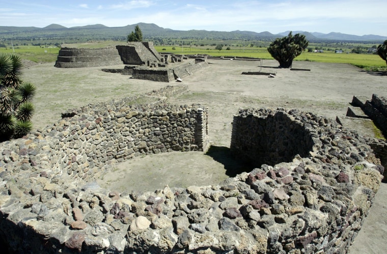 To match feature LIFE-MEXICO-AZTECS