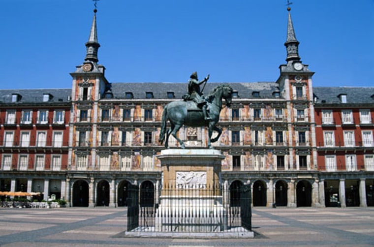 Madrid, Spain: Plaza Mayor, Statue of Felipe III 
