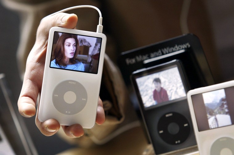 Apple Launches New iPod In Seoul