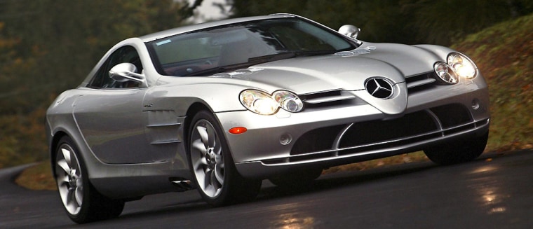 The 2006 Mercedes-Benz SLR McLaren, a ‘halo car’ that was meant to boost the company’s image as a maker of exclusive, high-performance vehicles, is proving to be a tough sell.