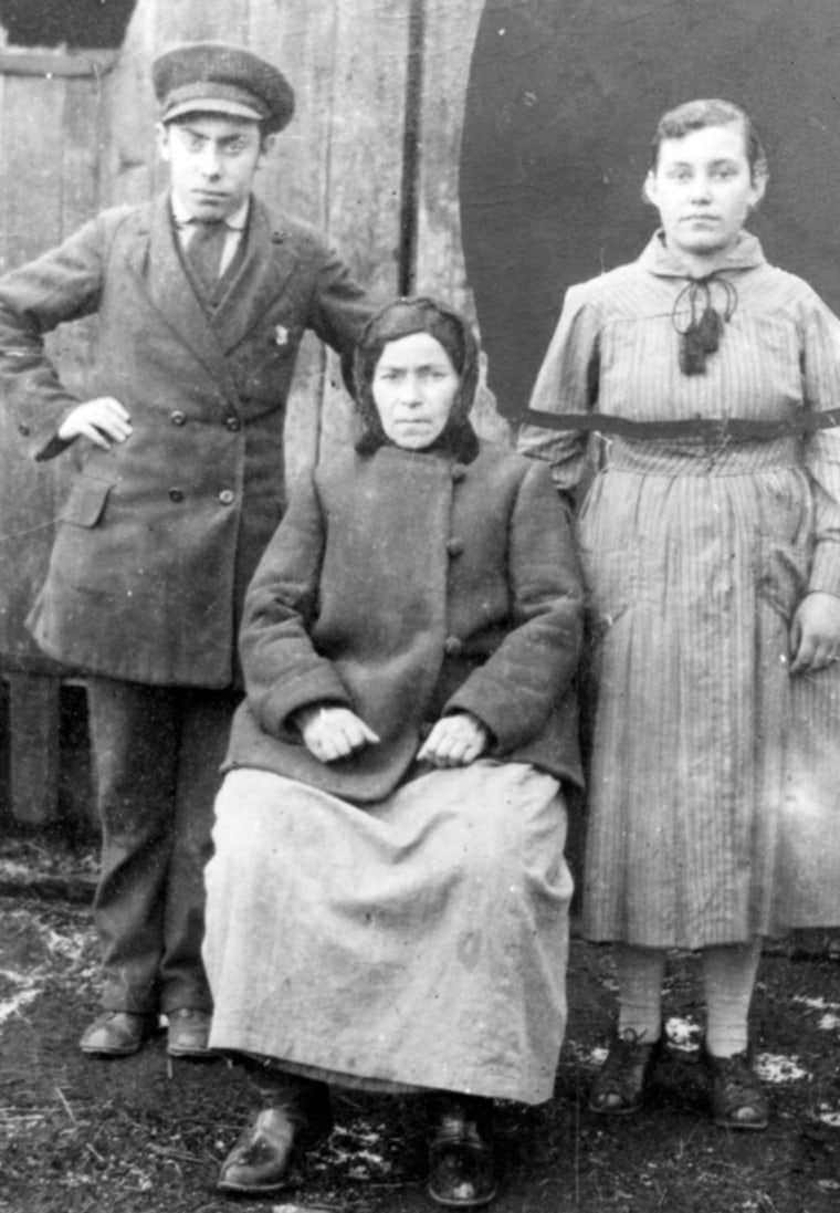 Maryasha Garelik, right, is pictured here with her mother Etta Esther Garelik, center, and her brother Moshe Nosson while still a teenager in Russia in the early 1900's. Garelick, a 106-year-old Jewish grandmother who survived the pogroms of czarist Russia, Soviet anti-Semitism and Nazi terror, and became a central figure in the Lubavich community, died on Wednesday.